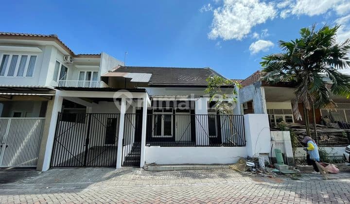 Citraland International Garden House Best Price Affordable Citraland Main House Near Gwalk Commercial Area Affordable Citraland Main House Near Pakuwon Mall Near Pakuwon Indah House Near Graha Famili Near Unesa Near West Radial Road Near Uc House Near Cipu