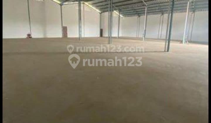Warehouse in Mount Sindur Near Serpong
