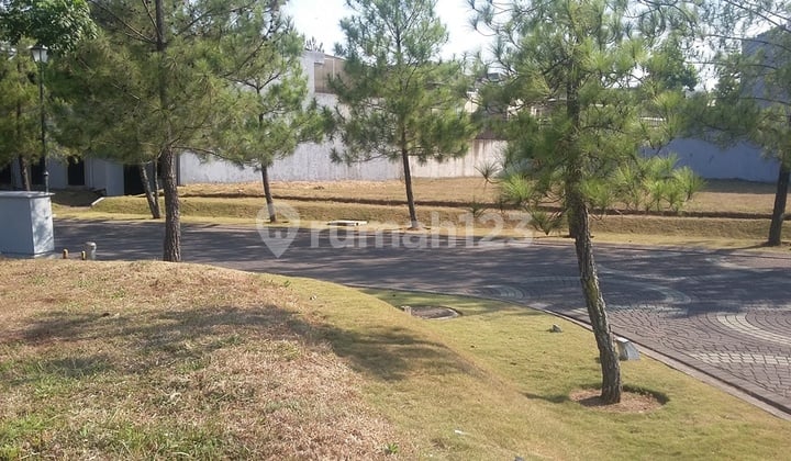 Kavling di Kota Baru Parahyangan Bandung Barat, Strategis View Danau
