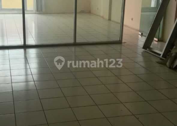 Ruko Gandeng Tiga di Season City
