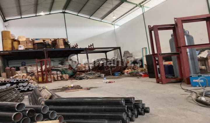 Gudang Di Jalan Raya Salembaran Pergudangan Salembaran Kosambi