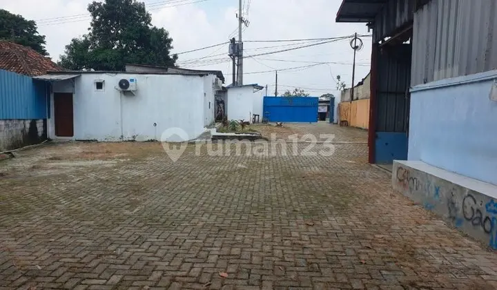 Ready to Occupy, Warehouse, 1 Floor, Freehold Title, Flood-Free