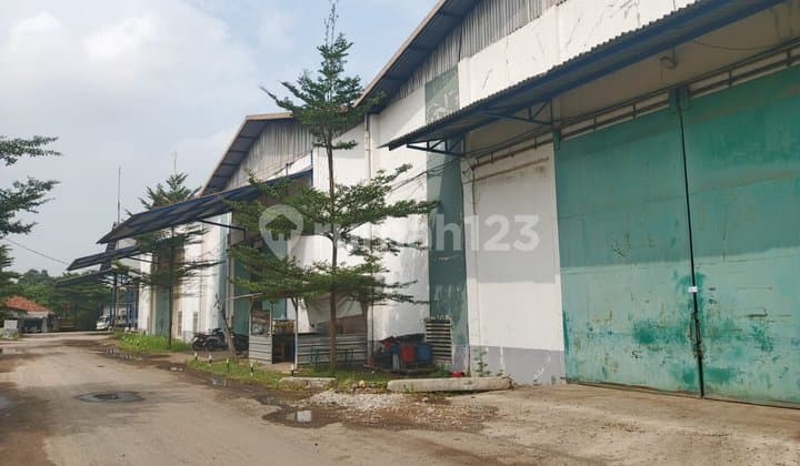 Siap Huni, Gudang, 1 Lantai, HGB, Bebas Banjir,