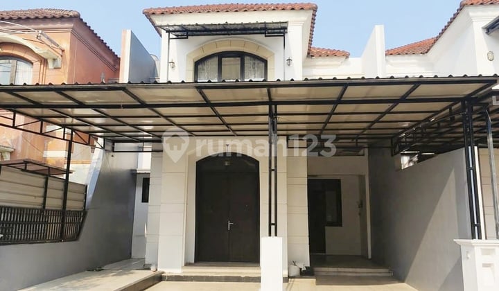 For Sale: Stunning Minimalist House at Wisata Bukit Mas Royal Palais