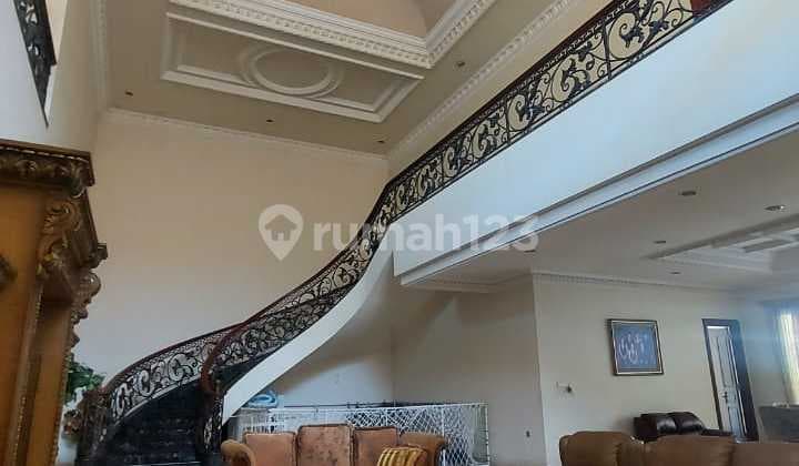 Dijual Rumah Di Dharmahusada Permai Dekat Galaxy Mall Siap Huni