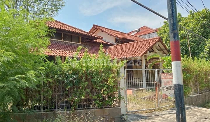 Dijual Rumah Komersial Raya Darmo Permai Timur! Cocok Untuk Usaha