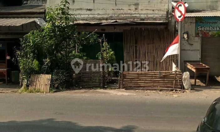 Dijual Rumah Usaha 4lt + Sarang Burung Walet Di Pohjentrek