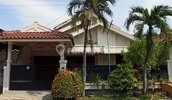 DISEWAKAN RUMAH DI JL PALEM SELATAN WARU MURAH BISA NEGO