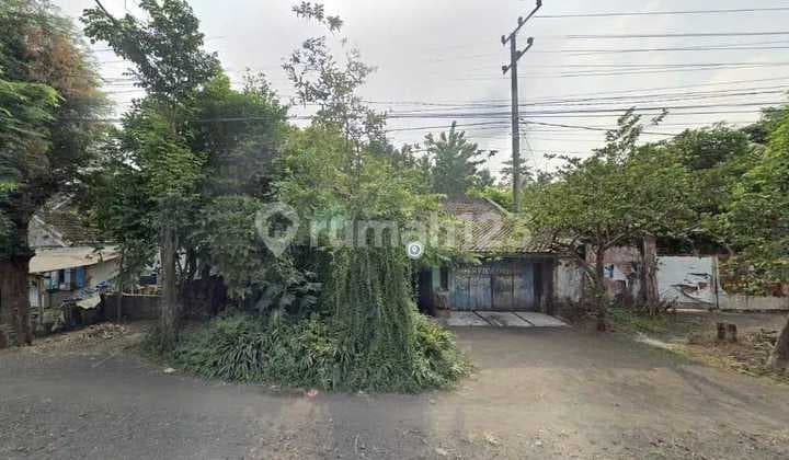 FOR SALE, FORMER BIRD'S NEST HOUSE IN PD DALEM TANGGUL, CHEAP.