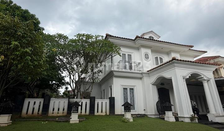 Rumah Klasik Modern di Cluster Eksklusif Kota Wisata Cibubur