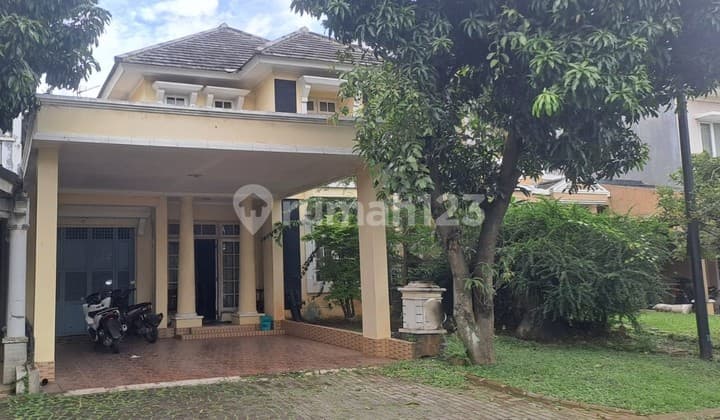Rumah Klasik Cantik Harga Nego di Kota Wisata Cibubur