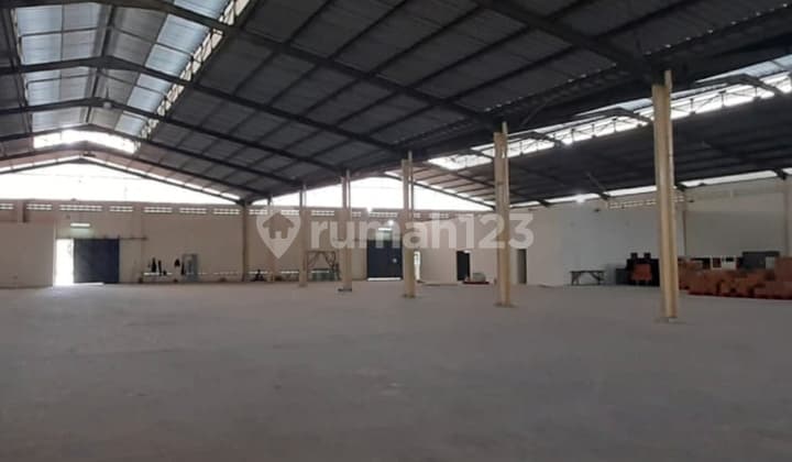 Disewakan Gudang Bagus Siap Pakai Area Jln. Soekarno Hatta Bandung