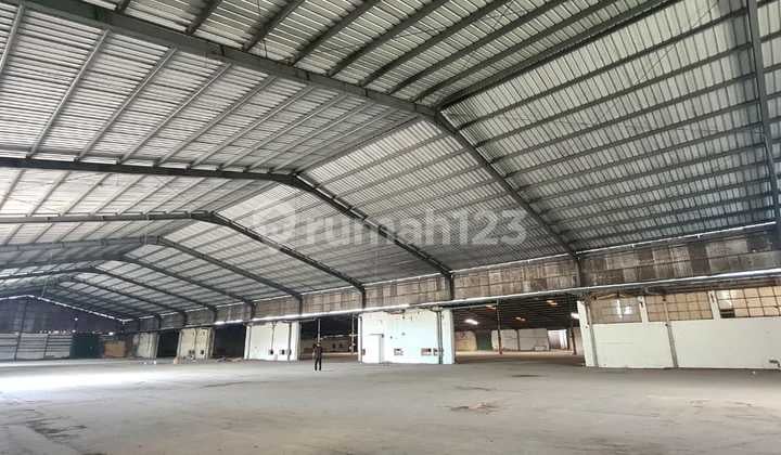 For Rent: Very Spacious, Nice Warehouse in Ujungberung Bandung