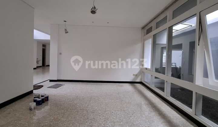 Dijual Ruko Bagus Strategis Area Pasteur Kota Bandung