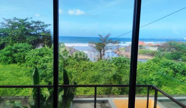 Rumah Modern Tropis View Laut di Pantai Gumicik - Ketewel - Bali