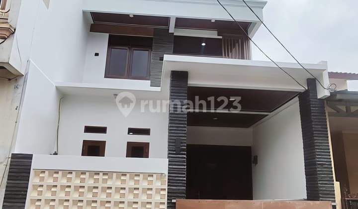 Rumah Siap Huni Lokasi Strategis di Kranggan Cibubur