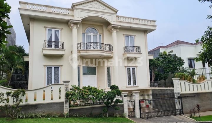 Di Jual Rumah Mewah Di Cluster Premium di Citra Grand