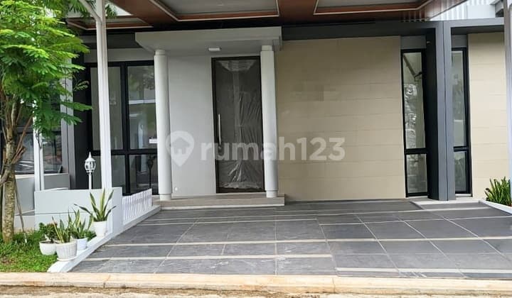 Siap Huni Rumah Depan Taman Di Cbd Di Citra Grand Cibubur
