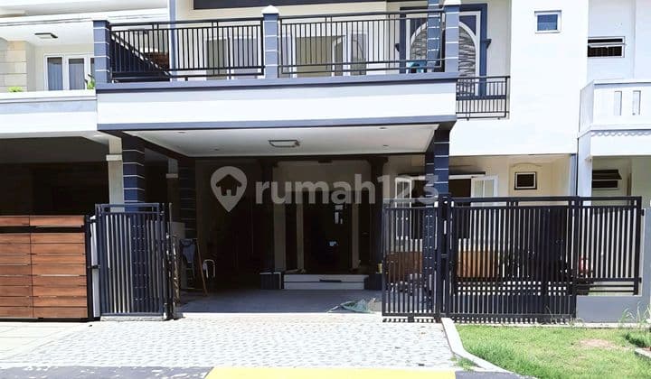 Di Jual Cepat Rumah Second Boulevard di Legenda Wisata