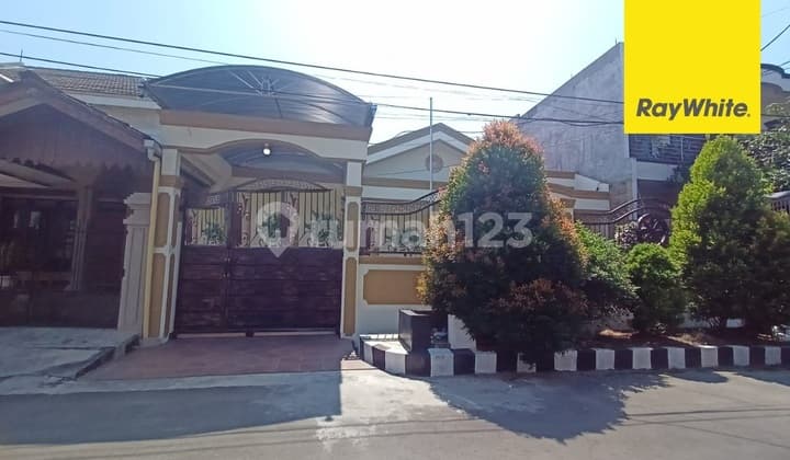 Disewakan Rumah Di Manyar Kertoarjo Surabaya