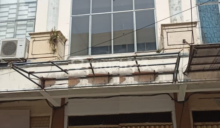 Dijual Ruko 3 Lt di Jalan Mulyosari Tengah Surabaya Dijual Ruko 3 Lt di Jalan Mulyosari Tengah Surabaya