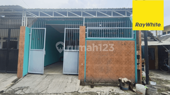 For Sale House in Mojo Klangru Kidul, East Surabaya
