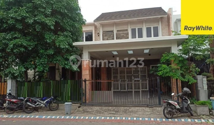 Dijual Rumah 2 lt di The Gayungsari Surabaya Dijual Rumah 2 lt di The Gayungsari Surabaya