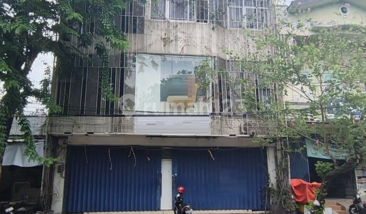 Disewakan Ruko 3 lt di Jalan Raya Manyar Surabaya Disewakan Ruko 3 lt di Jalan Raya Manyar Surabaya