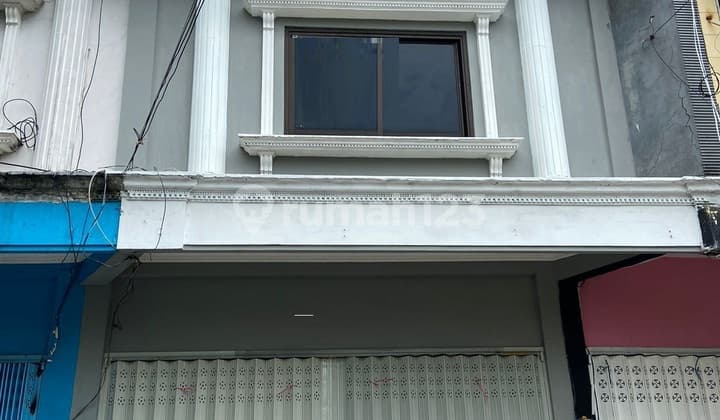 Dijual Ruko 3 Lantai di Jalan Raya Kalijudan Surabaya