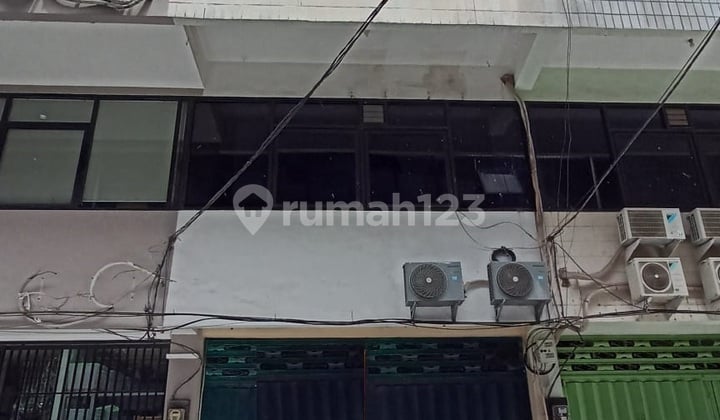 For Sale: 4-Story Shophouse in RMI Complex, Surabaya