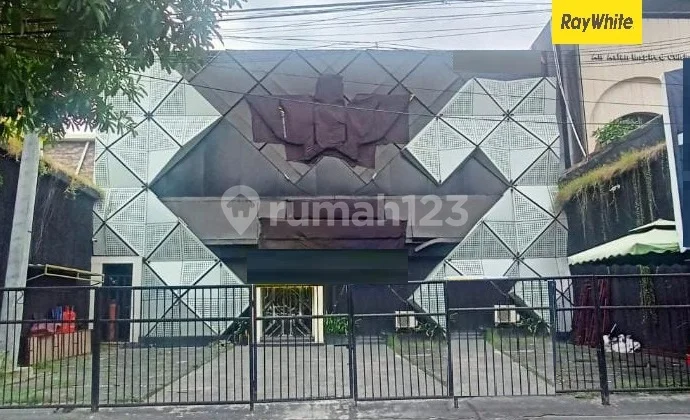 For Rent: Commercial House on Jl Raya Manyar Kertoarjo Surabaya For Rent: Commercial House on Jl Raya Manyar Kertoarjo Surabaya