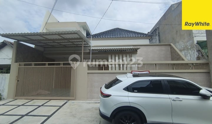 For Rent 2-Story House in Ngagel Jaya Tengah, Surabaya