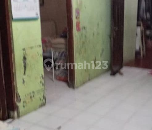 House for Sale Very Strategic Location Near Simatupang Toll Gate