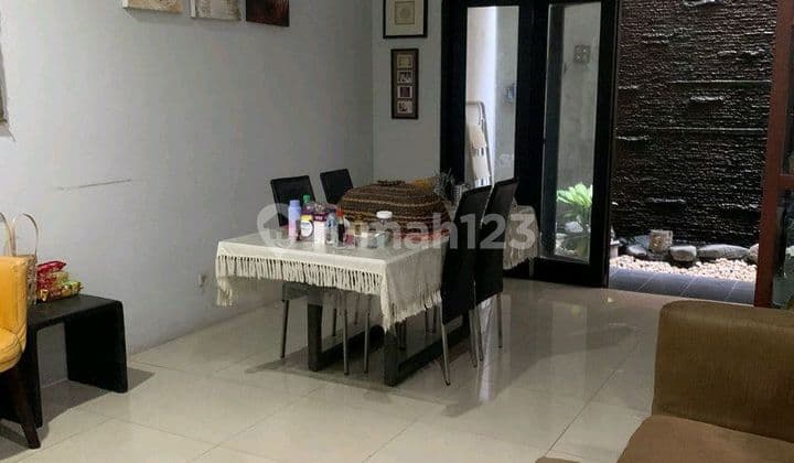 Rumah Terawat,Siap Huni di Tebet Jkt. Sel.(Mm)