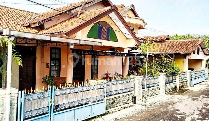 Rumah Bagus Plus Kost di Gawanan Colomadu