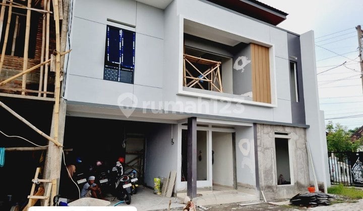 Rumah Bagus 2lt Proses Finishing Strategis Di Sukoharjo