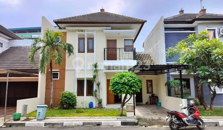 Rumah Hunian Nyaman Lingkungan Cluster Elite Dekat Transmart