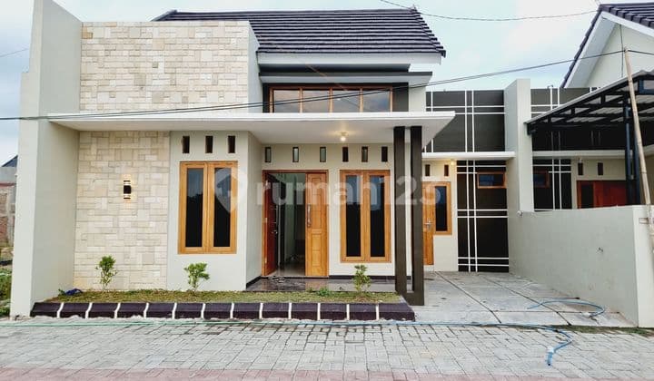 Rumah Hunian Cluster Indent Gedongan Colomadu
