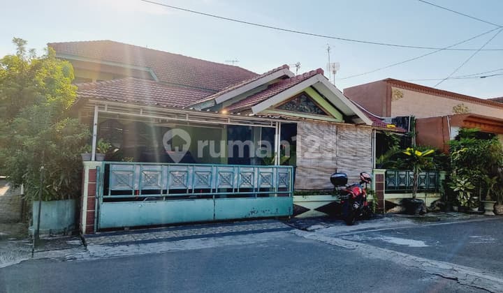 Rumah Nyaman Dan Luas Di Perum Fajar Indah Baturan