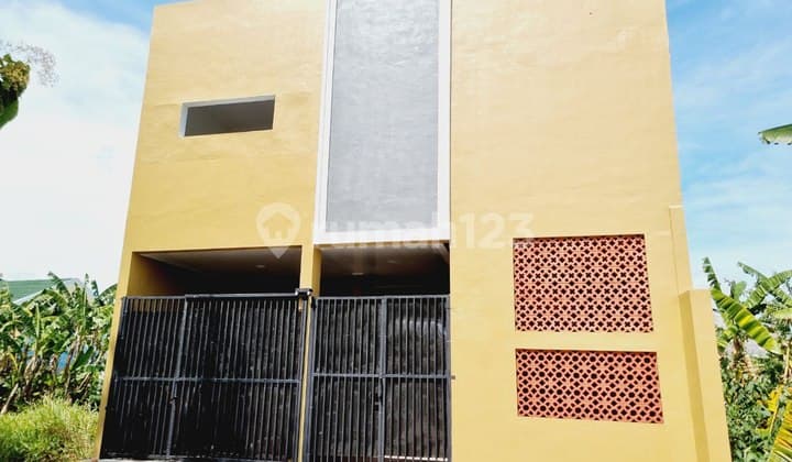 Rumah Kost 2Lt Baru Strategis di Klodran Colomadu
