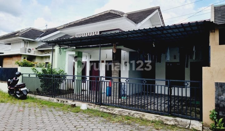 Rumah Bagus Nyaman Di Mini Cluster Colomadu