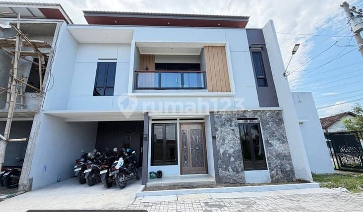 Rumah Cantik Indent 2Lt di Cluster Gumpang Skh