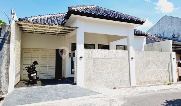 Rumah Mewah 182M² Baru Fajar Indah Jajar Solo Kota
