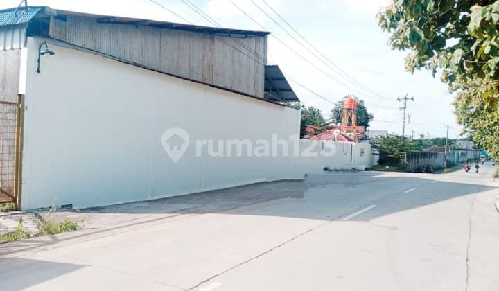 Gudang Pabrik Luas Strategis Dekat ke Kota Solo
