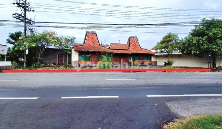 Tempat Usaha 550m² Sangat Strategis Dekat Bandara Di Colomadu