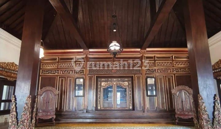 Spacious, Good, Strategic Joglo House in Colomadu