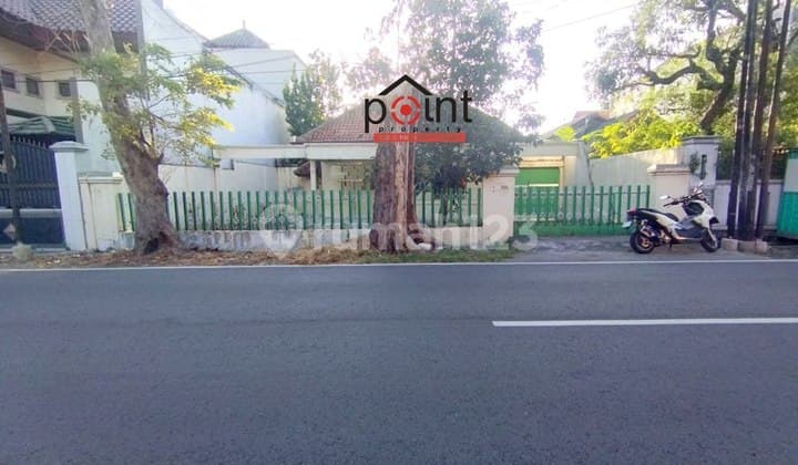 Tanah Luas Dan Bangunan Prospektif Tengah Kota Solo