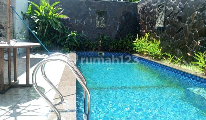 Rumah Mewah 2 Lt Include Furnish Ada Pool Di Colomadu