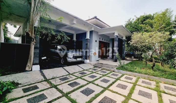 Comfortable & Spacious House In Sondakan Laweyan Solo City