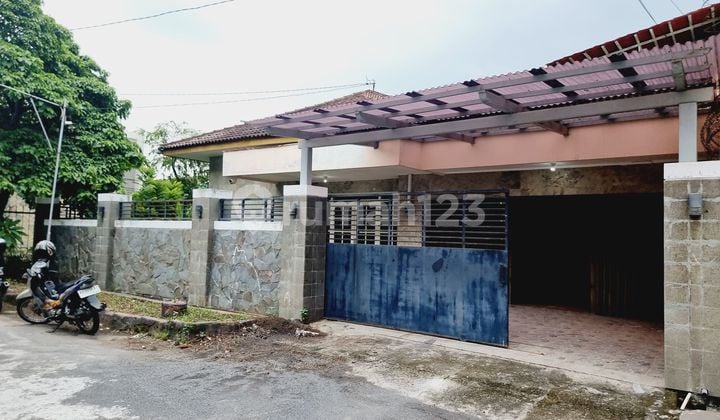 Rumah Nyaman 345m² Strategis 2 Menit Hartono Mall Solo Baru